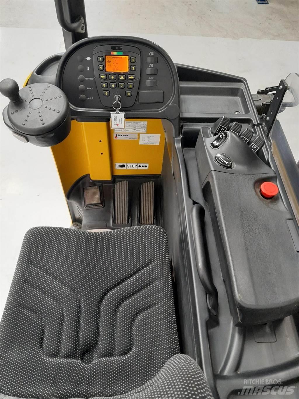 Yale MR14 Skyvemasttruck