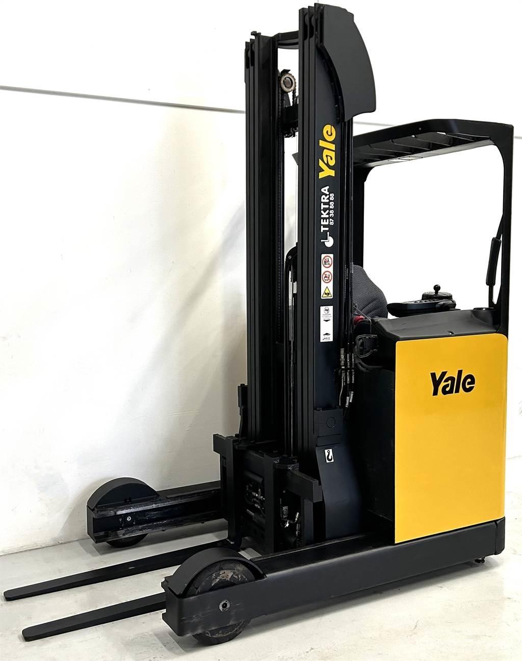 Yale MR16 Skyvemasttruck