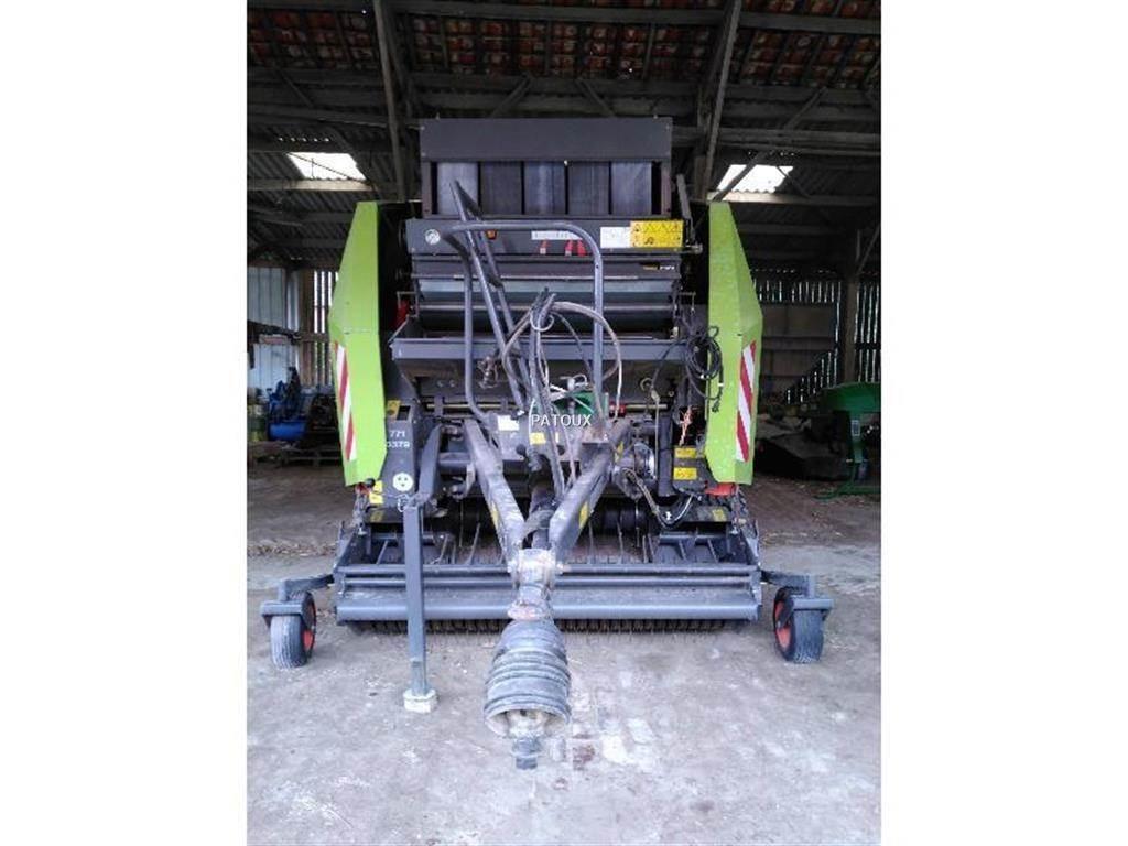 CLAAS VARIANT 370 Rundballepresser
