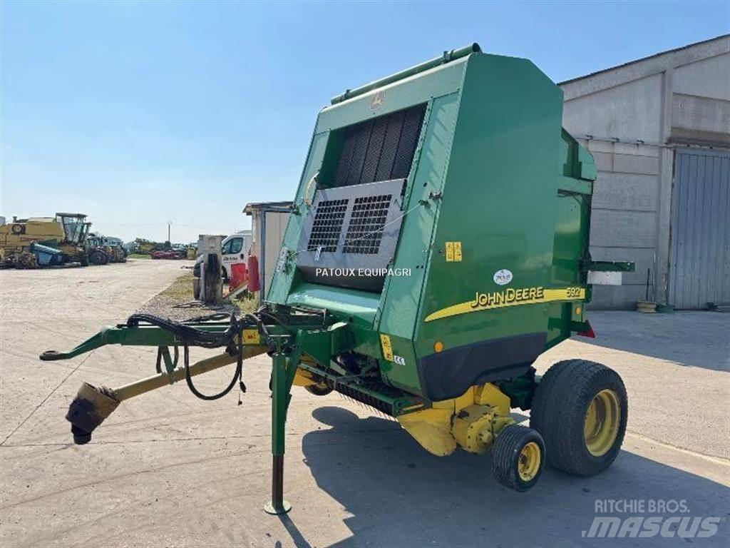 John Deere 592 Rundballepresser