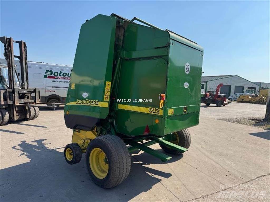 John Deere 592 Rundballepresser