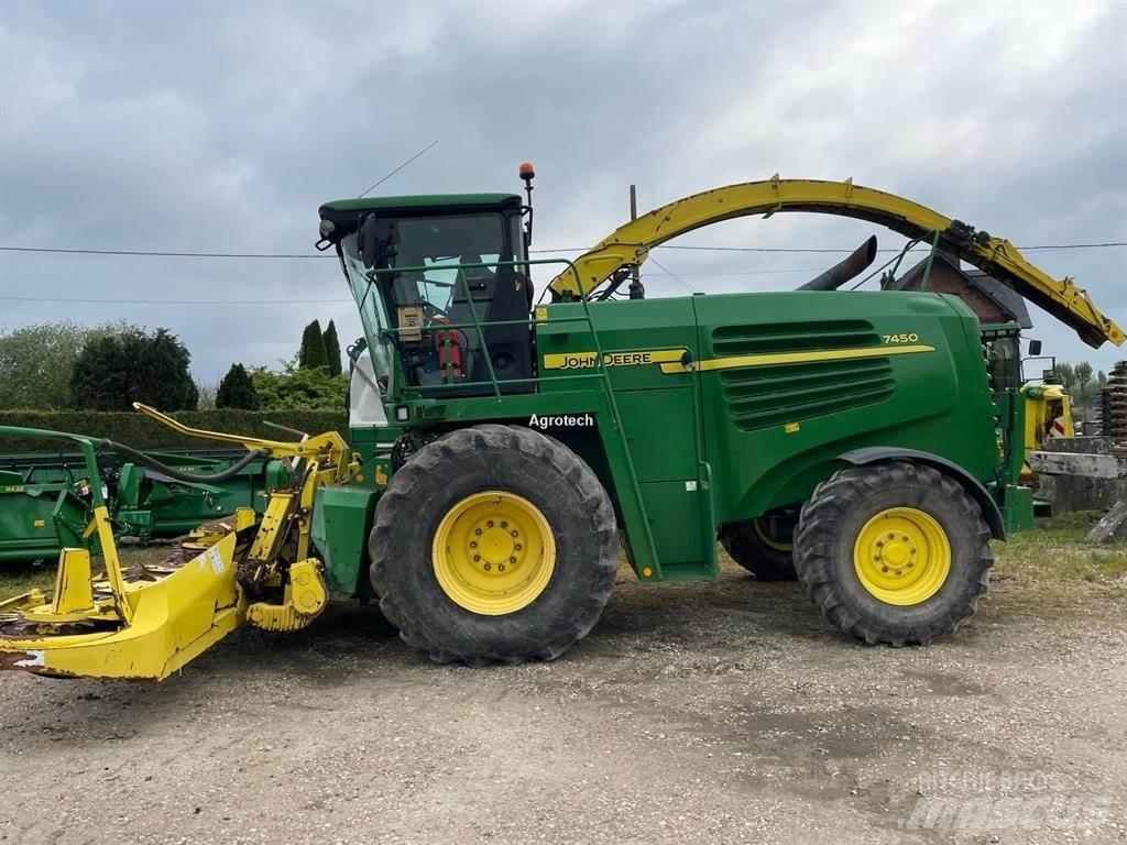 John Deere 7450 Fôrhøstere