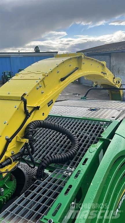 John Deere 8400 Fôrhøstere
