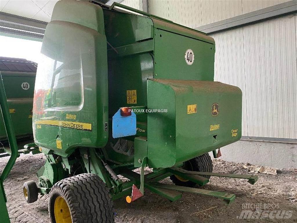 John Deere 864 Rundballepresser