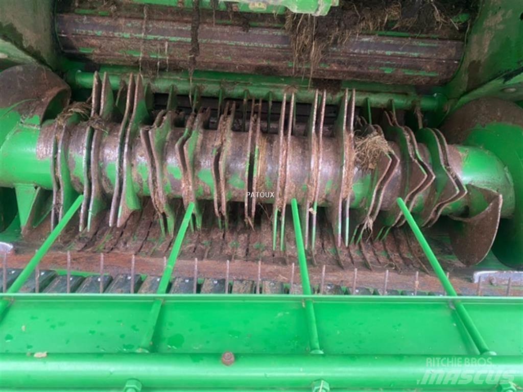 John Deere C441R Rundballepakker