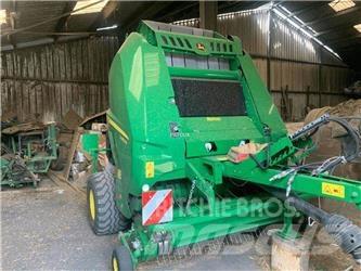 John Deere V461M Rundballepresser