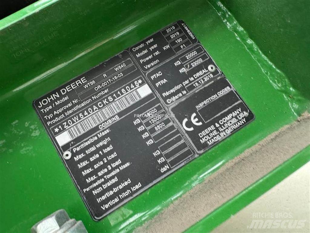 John Deere W540 Skurtreskere