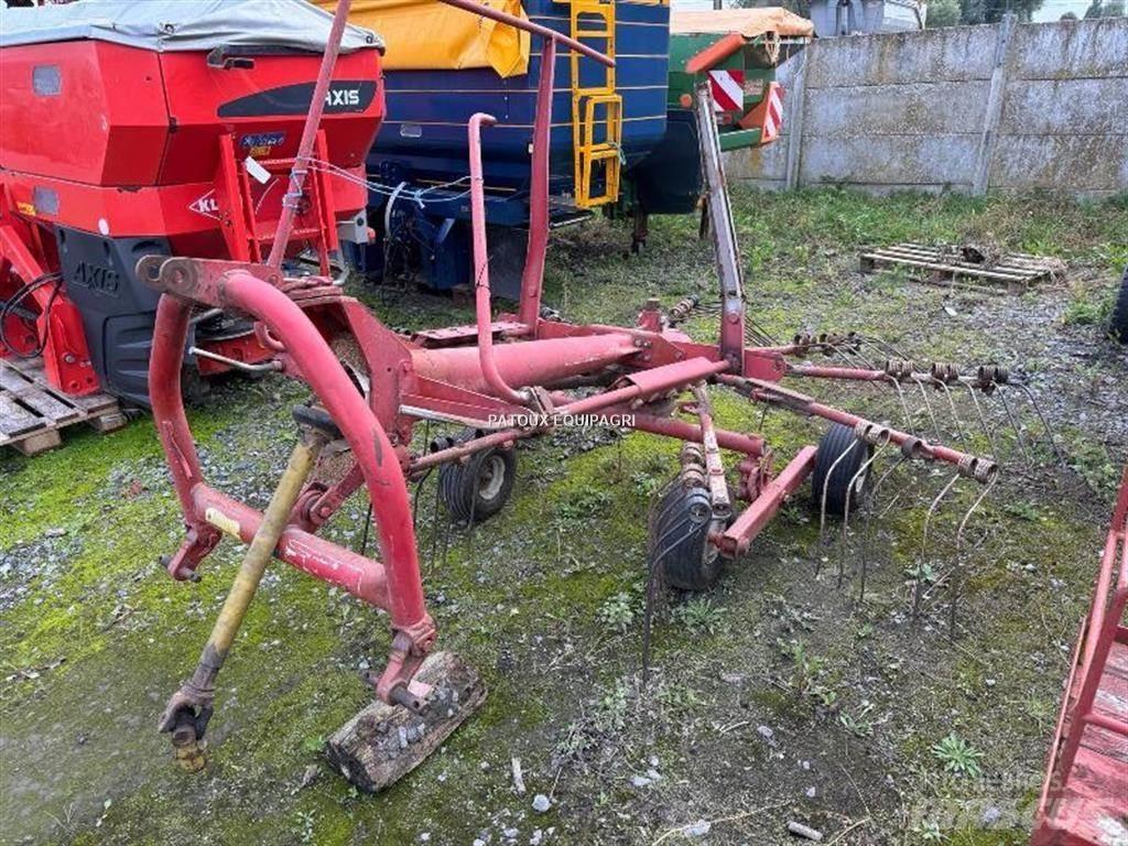 Kuhn GA300 Raker og høyvendere