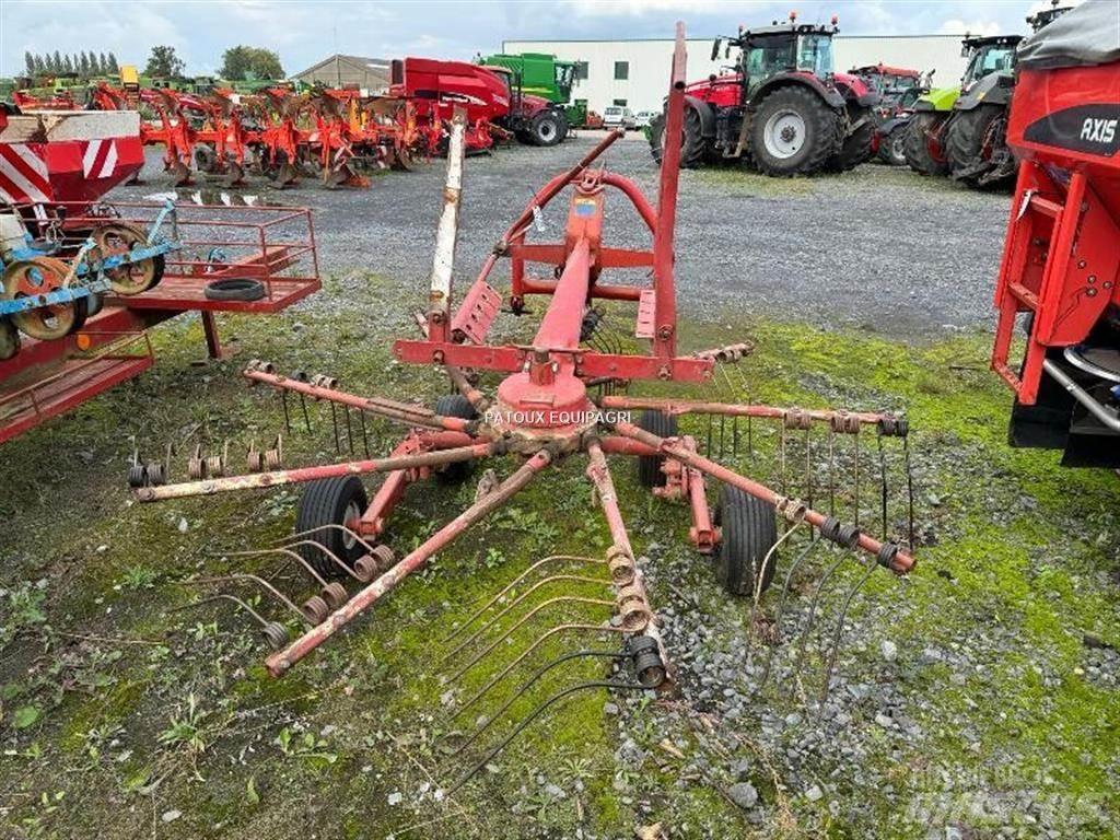 Kuhn GA300 Raker og høyvendere
