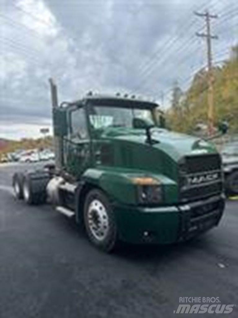 Mack AN64T Trekkvogner