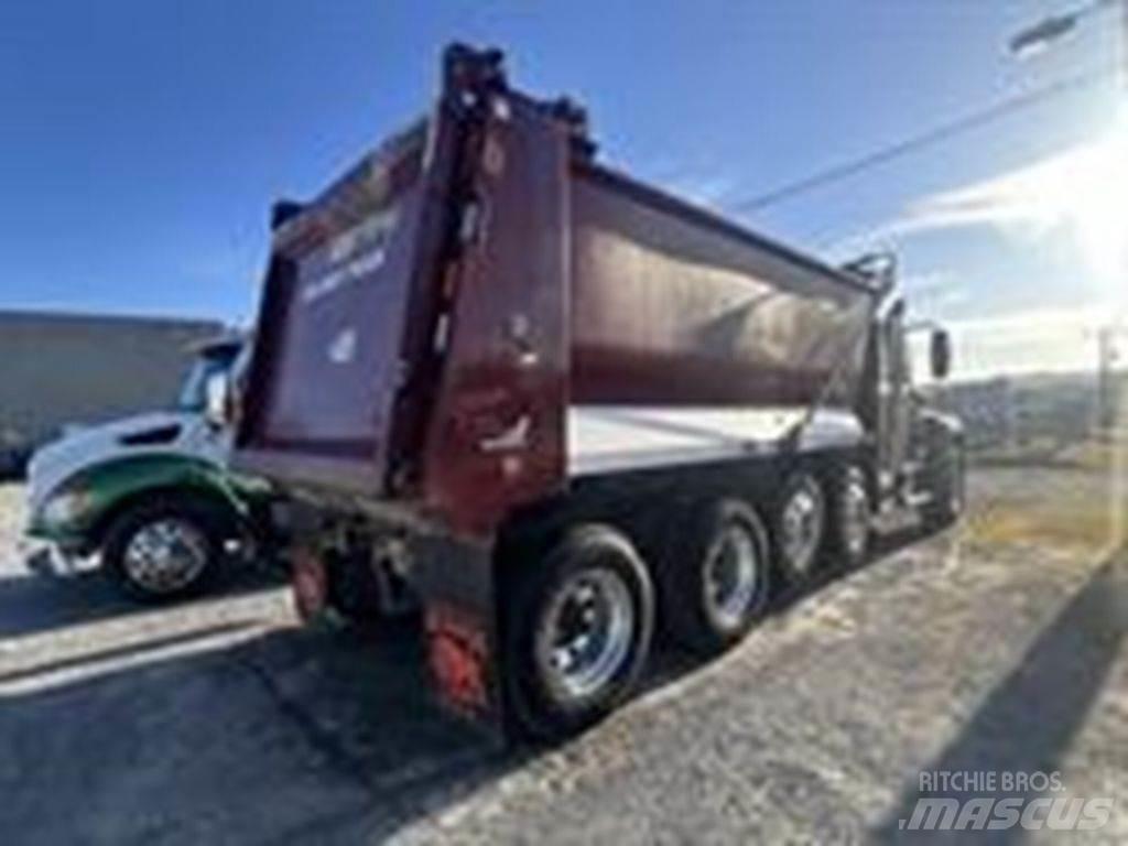 Mack GR104FR Tippbil