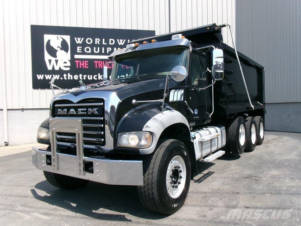 Mack GR64F Tippbil