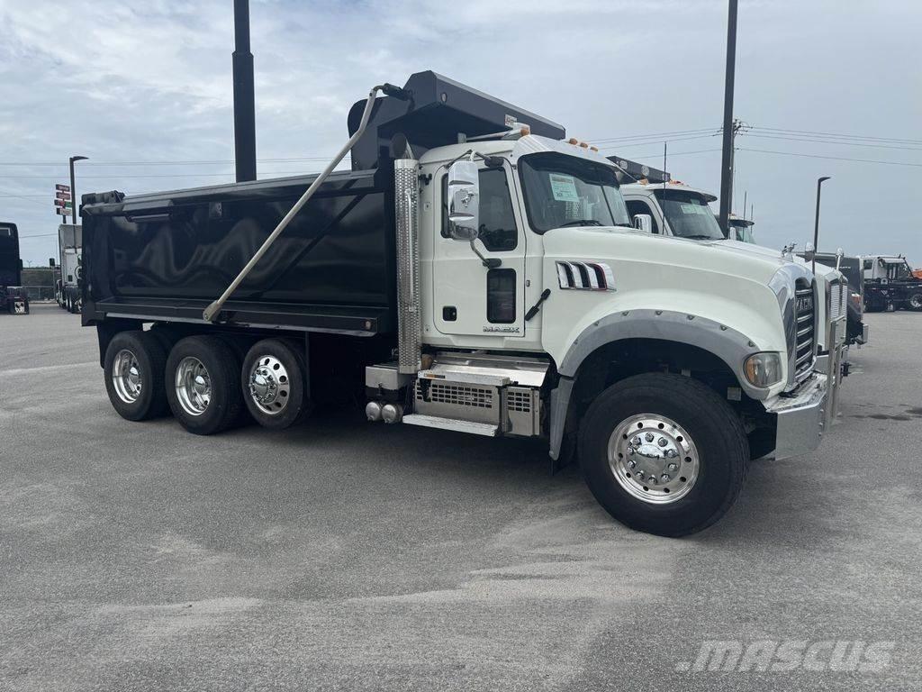 Mack Granite Tippbil