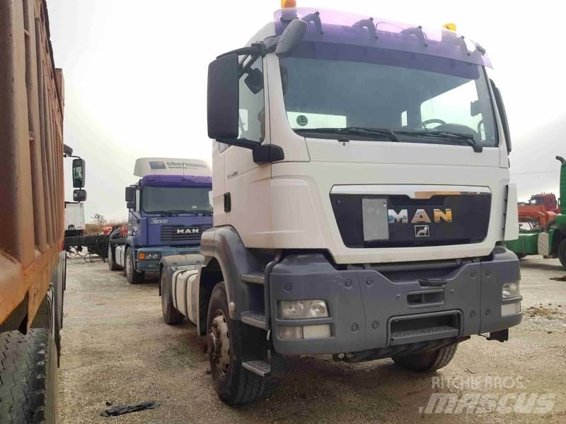 MAN 09 TGS 18.400 4X4 Trekkvogner