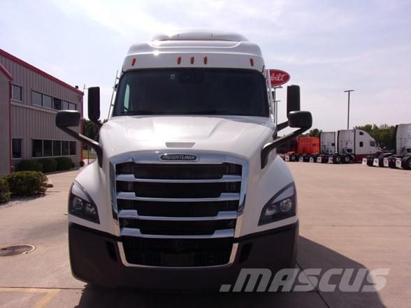 Freightliner CASCADIA 116 Trekkvogner
