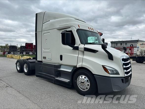 Freightliner CASCADIA 116 Trekkvogner