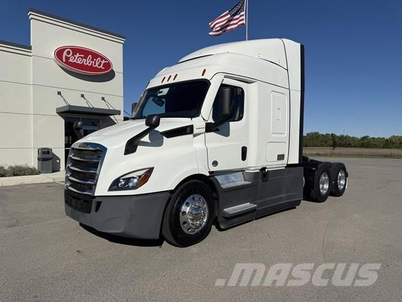 Freightliner CASCADIA 116 Trekkvogner