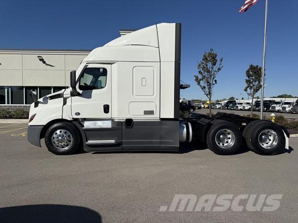 Freightliner CASCADIA 116 Trekkvogner