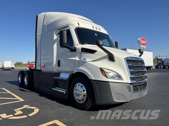 Freightliner CASCADIA 116 Trekkvogner