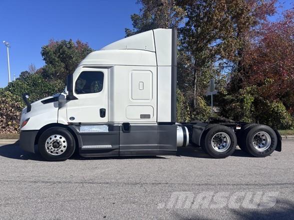 Freightliner CASCADIA 116 Trekkvogner