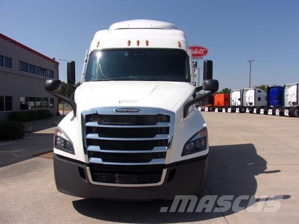Freightliner CASCADIA 116 Trekkvogner