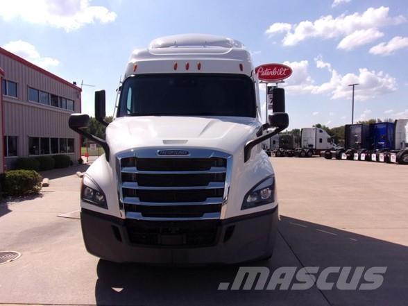 Freightliner CASCADIA 116 Trekkvogner