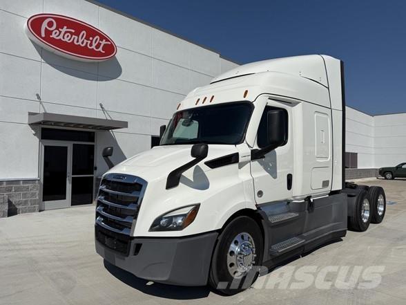 Freightliner CASCADIA 116 Trekkvogner