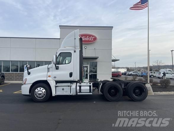 Freightliner CASCADIA 125 Trekkvogner