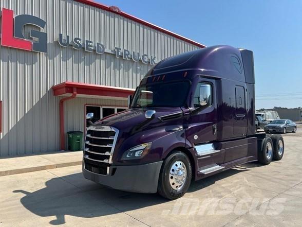 Freightliner CASCADIA 126 Trekkvogner