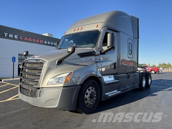 Freightliner CASCADIA 126 Trekkvogner