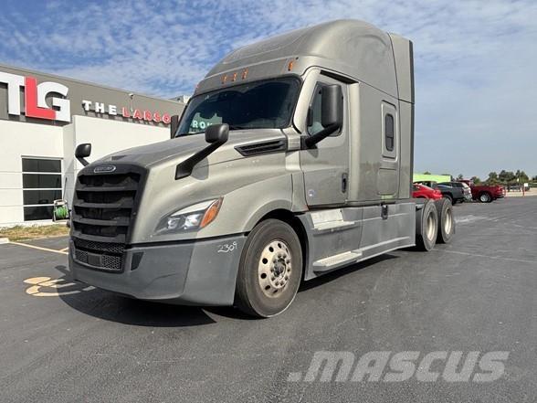 Freightliner CASCADIA 126 Trekkvogner