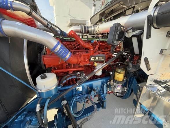 Kenworth W900B Trekkvogner