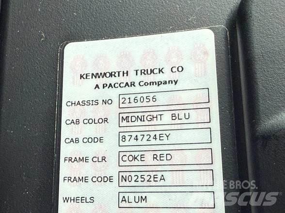 Kenworth W900L Trekkvogner