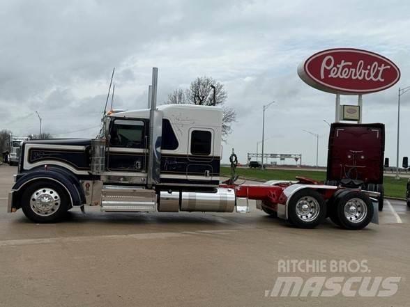 Kenworth W900L Trekkvogner