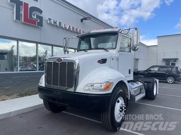 Peterbilt 337 Trekkvogner