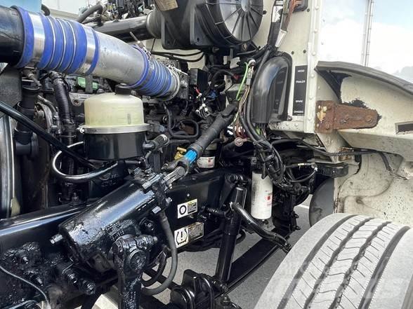 Peterbilt 337 Trekkvogner