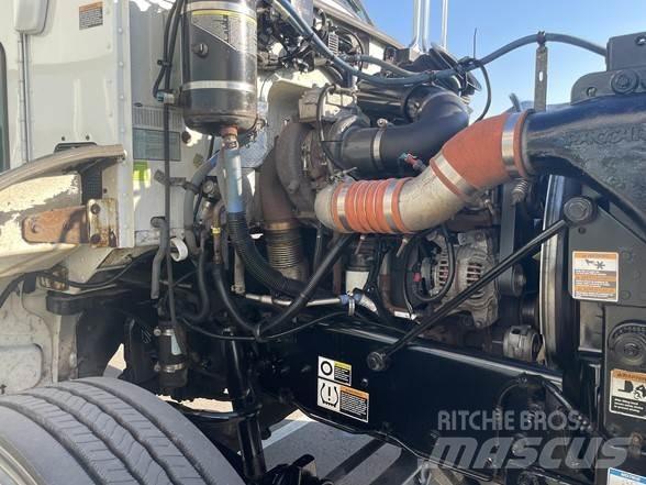 Peterbilt 337 Trekkvogner