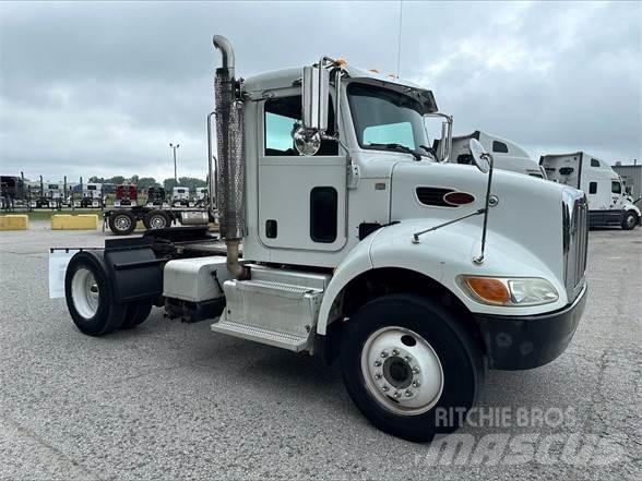 Peterbilt 337 Trekkvogner