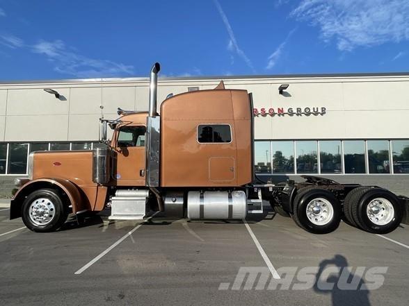 Peterbilt 389 Trekkvogner