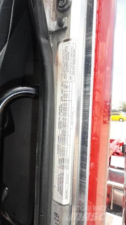 Peterbilt 389 Trekkvogner