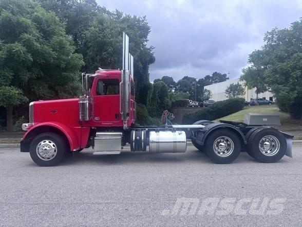 Peterbilt 389 Trekkvogner