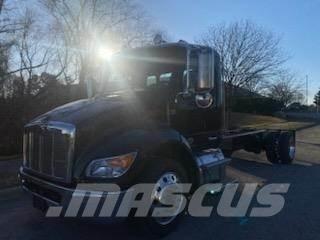 Peterbilt 536 Chassis