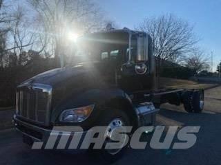 Peterbilt 536 Chassis