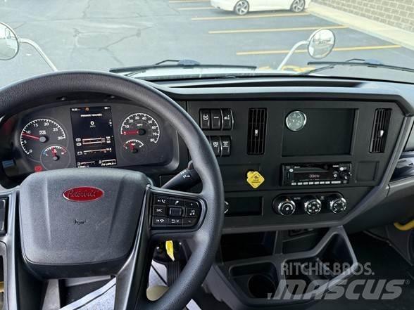 Peterbilt 536 Anlegg - Annet
