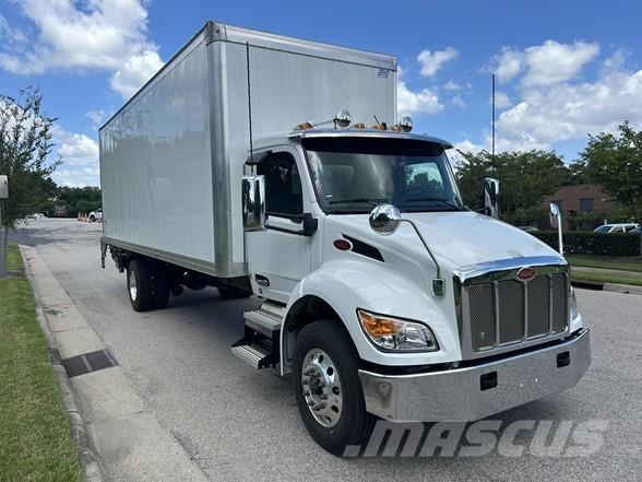 Peterbilt 536 Skapbiler