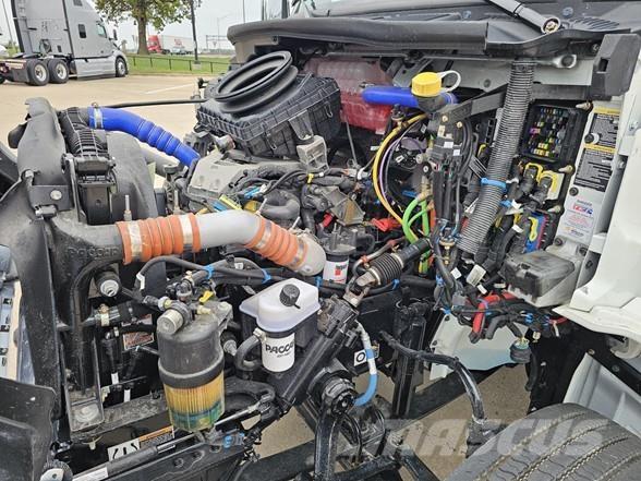 Peterbilt 536 Anlegg - Annet