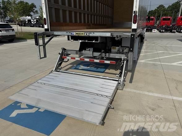Peterbilt 536 Skapbiler