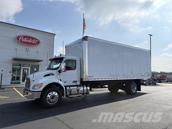 Peterbilt 536 Skapbiler