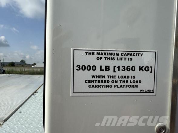 Peterbilt 536 Skapbiler