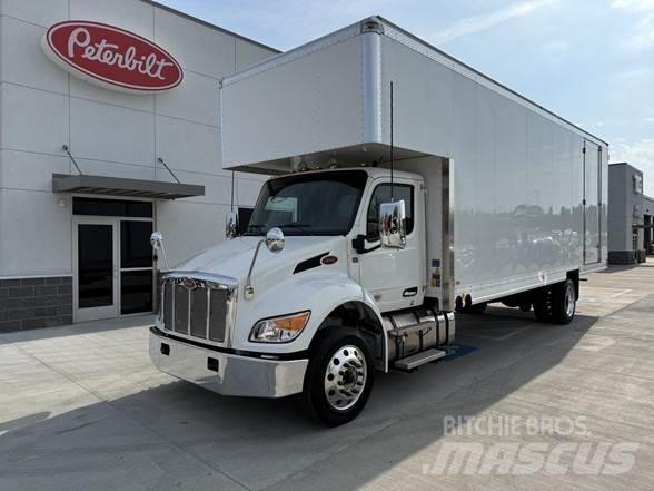 Peterbilt 536 Skapbiler